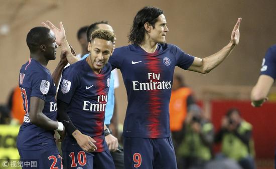 普利希奇替补双响 米兰让二追三3-2都灵（普利希奇替补梅开二度 米兰连扳三球3-2逆转都灵）