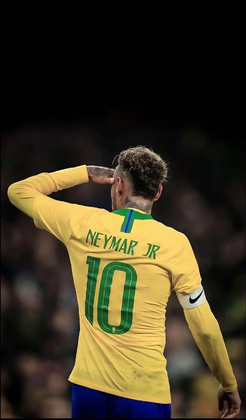 希勒：我和萨拉赫有过类似处境，但他错了因为没人大过俱乐部