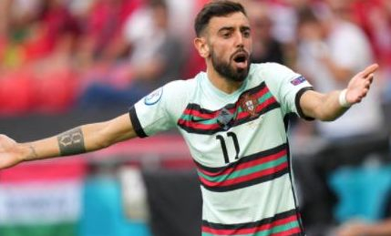 两将回应保罗事件：训练馆没他安静不少 他对自己和队友要求极高（两将谈及保罗风波：他不在训练馆更清静 对自我与队友标准极高）