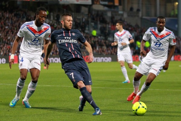 本泽马：不想只当个普通球员，我想在足球中真正留下一些东西（本泽马：不愿做平凡球员，渴望在足坛留下真正的印记）