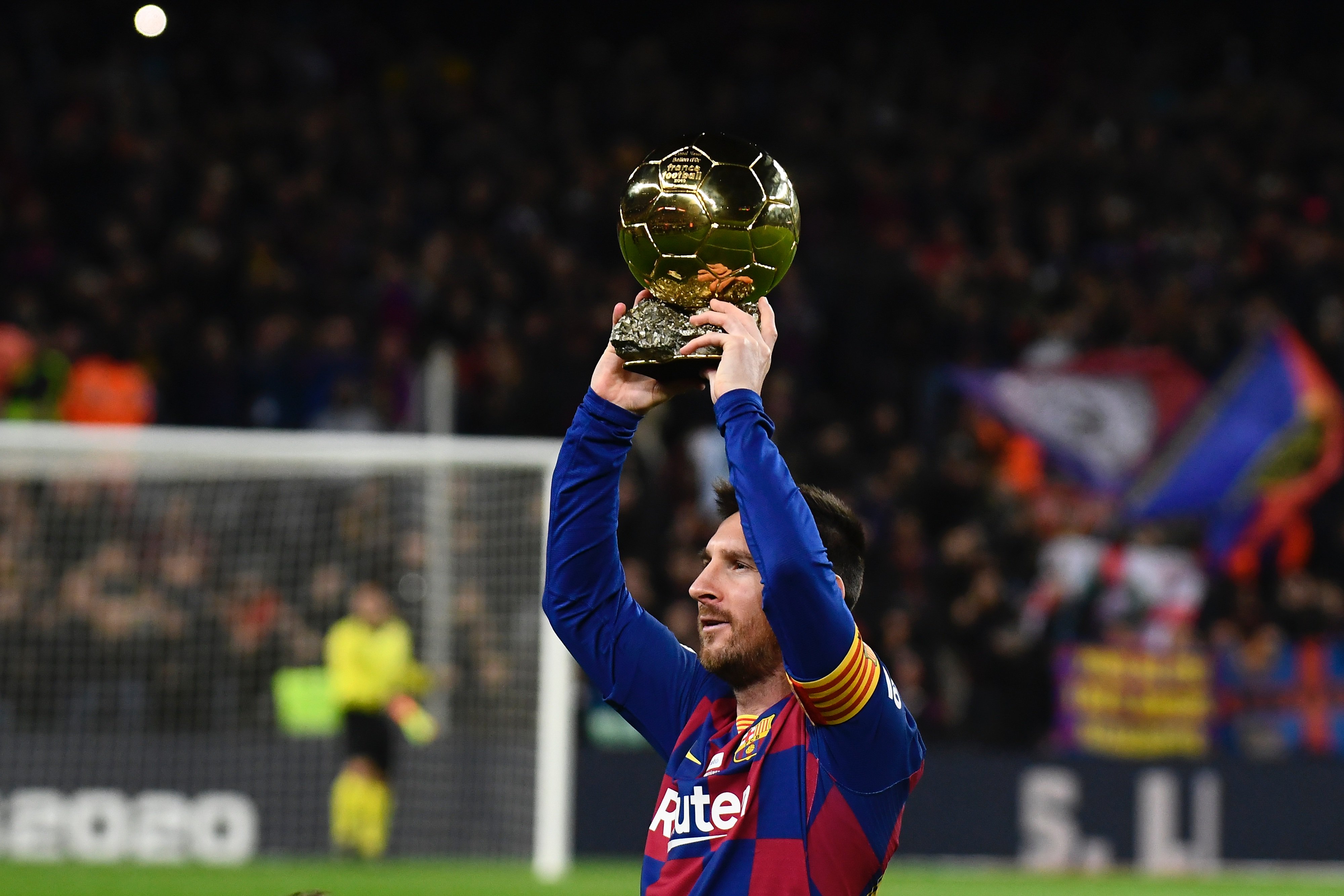 帕克：曼联买拉门斯是质的提升，跟奥纳纳相比他太像个门将了