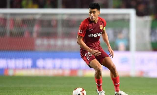 卡佩罗：阿莱格里让一支散乱的米兰具备争冠实力，但还少中锋