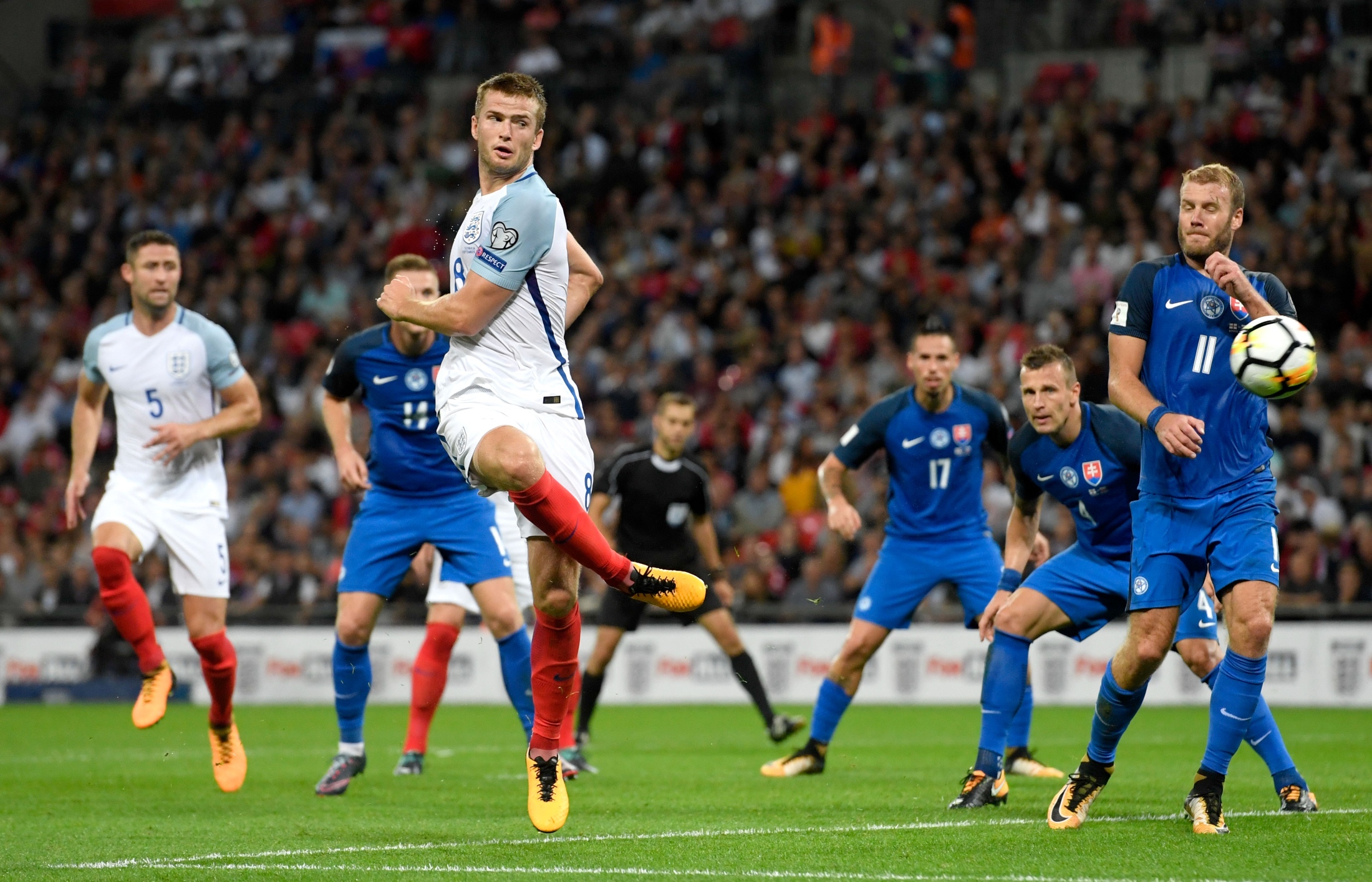 U17亚预赛：国少4-0孟加拉国全胜出线，帅惟浩戴帽，赵松源破门