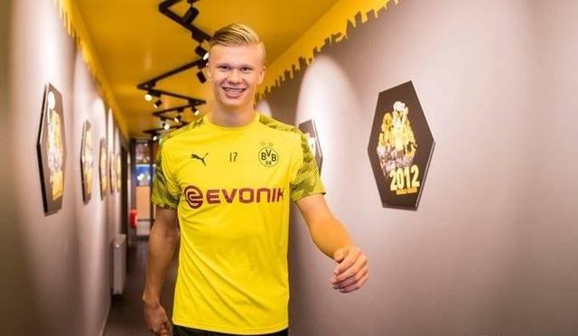 湖北U20男足夺得全运会金牌，湖北省体育代表团送上贺电（湖北U20男足摘得全运会金牌，省体育代表团致电祝贺）