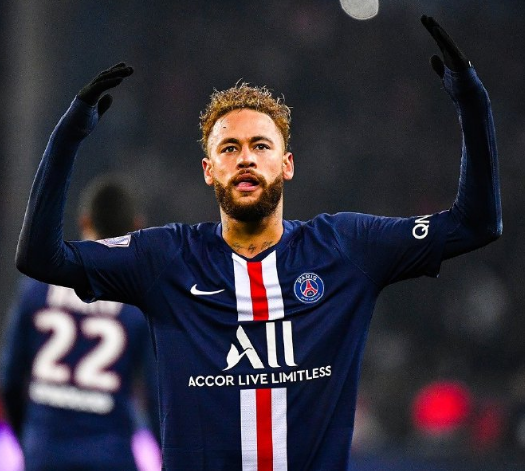 记者：利物浦已接触罗德里戈团队，球员同意了一份非正式报价（记者：利物浦与罗德里戈团队已接触，球员同意非正式报价）