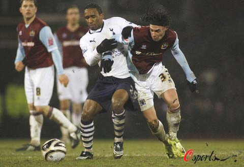 基耶利尼：相信伊尔迪兹会留队很多年；DV9受伤不会影响引援（基耶利尼：坚信伊尔迪兹会长期留队，DV9受伤不影响引援计划）