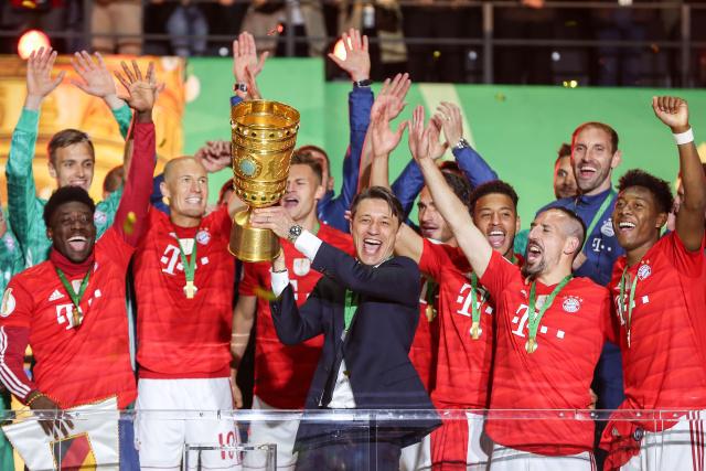 莱巴金娜创造优势后网前精彩一分（莱巴金娜占得先机后网前打出精彩一球）