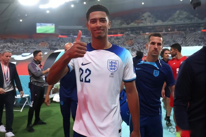 布斯克茨退役，10年世界杯冠军西班牙仅剩5人仍在踢球（布斯克茨宣布退役，2010世界杯冠军西班牙仅余5人仍在役）