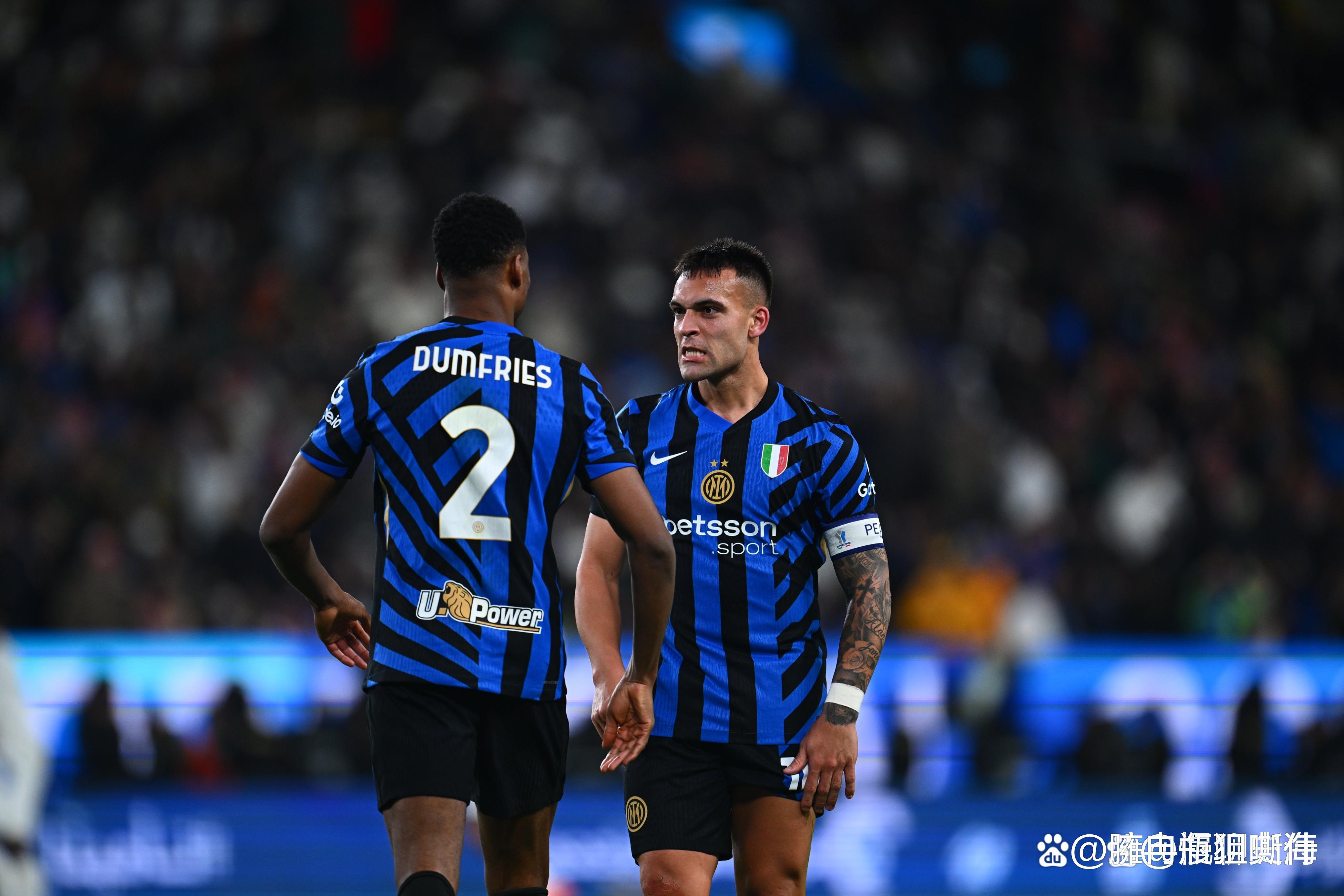 里昂15岁潜力中锋泽科维奇：崇拜哈兰德和DV9的左脚射手（里昂15岁锋线新星泽科维奇：左脚杀手，偶像哈兰德与DV9）